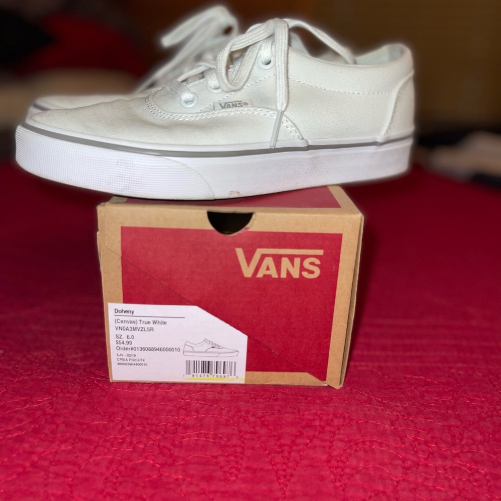 White (canvas) Vans